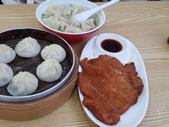 -珊珊小笼馆(仙霞路店)