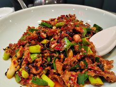 大蒜辣椒炒肉-老街鱼嘴巴(坡子街老店)