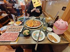 -沸炉重庆老火锅(军事博物馆店)