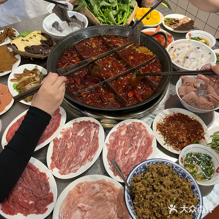 专门坐轻轨去江北吃！！真的好好吃啊！！[流泪]