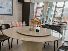 -玩坞轰趴馆·户外团建聚会主题生日派对馆(世豪广场店)