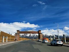 -祁连山·岗什卡雪峰景区