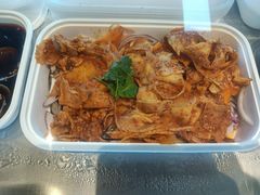 -齐市马佳地摊烤肉