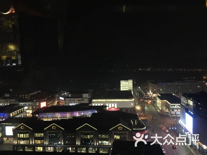 友好饭店西湖旋转餐厅的点评