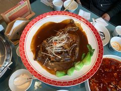 -东口码头·烧鸽子·鱼头泡饼·地方菜(金鹰悦城店)