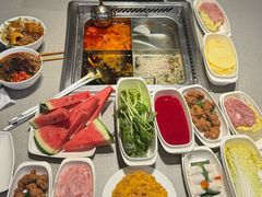-海底捞火锅(新松江路生日主题店)