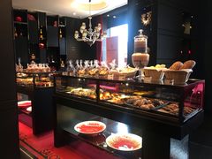 -Salon de The de Joel Robuchon(外滩18号店)