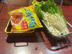 -沙胆彪炭炉牛杂煲(成都玉林店)