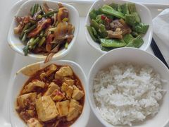 -浦东图书馆读者餐厅