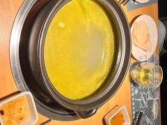 -一朵菌·野生菌探索家火锅(南亚店)