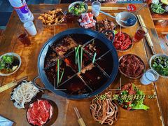 -正南齊北重庆老火锅(光华村直营店)