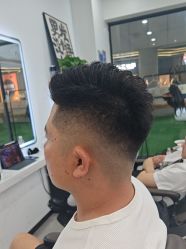 -尤司男士国潮理发馆