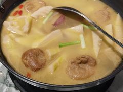 -披云云小馆·味道江湖(姚家园万象汇店)