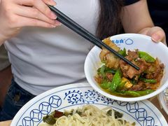 -李与白包子铺(桐梓林店)