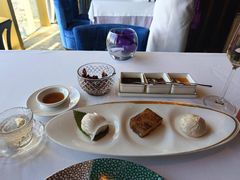 金轩点心拼盘-金轩中餐厅 Jin Xuan(浦东丽思卡尔顿酒店)