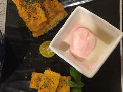 -渝人制造创意餐厅