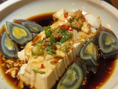 -锅老头海鲜铁锅炖