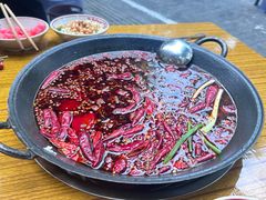 -馋虫重庆火锅(玉林南街店)