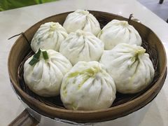 牛肉韭菜包子-胡家包子·清真(大众巷店)