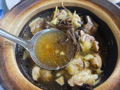 -明记烧鱼美味店