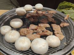 -青瓦餐厅·生鱼片·韩园烤肉(西塔店)