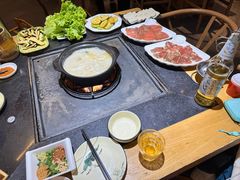 -有一锅·野生菌黑山羊腊排骨火锅(古城北门店)