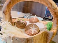 -捞王锅物料理(上海世茂广场店)