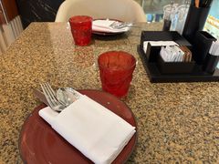 餐具摆设-怡咖啡海鲜自助餐厅(浦东香格里拉店)