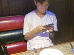 -蛙来哒(华隆步步高店)
