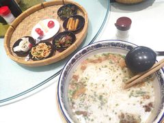 -老国贸云南传统过桥米线(滇池店)