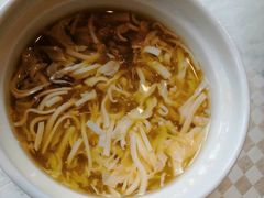 每日例汤-望乡楼上海菜(日月光店)