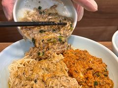 -裕兴记•蟹黄面馆(人民广场店)