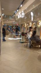 -苏豪路易士·嘉玛发廊