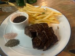 -羽深肉铺 Steak & Wine