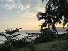 -亚龙湾喜来登·美景台大堂吧