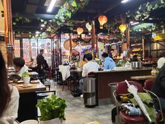 大堂-·缸桶屋·韩式牛肋条自助烤肉(西湖D11店)