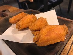 辣上瘾炸鸡翅套餐-I HOLIC艾豪丽披萨(KKone店)