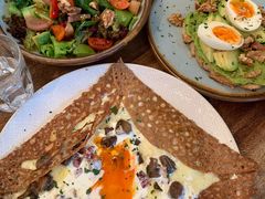 鸡蛋蘑菇熏肉荞麦可丽饼-RAC BAR(安福路店)