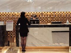 -大连星海皇冠假日酒店