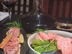 -山川小町·极番烧肉(新地假日广场店)