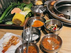 -姜虎东白丁烤肉(恒隆广场店)