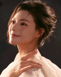 -鼎极摄影(世纪金源店)
