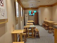 -呼啦面馆·头牌豌杂面(建新东路店)
