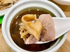 -老乡鸡(亳州路天庆大厦店)