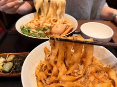 -顺溜·手工刀削面·黑金店(铜锣湾店)
