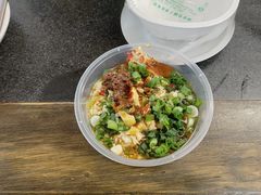 -娜姐鲜牛肉串串火锅(藏龙岛店)