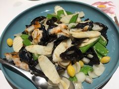 鲜百合煎酿木耳-花城苑广府菜(侨鑫店)