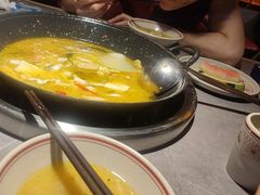 -吃城都·鱼蛙火锅(西玉龙街店)
