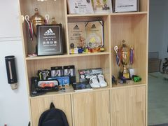-adidas壹跆运动馆(世纪经贸大厦店)