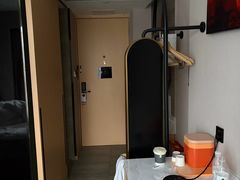 -珠海拱北富华里环宇城亚朵酒店